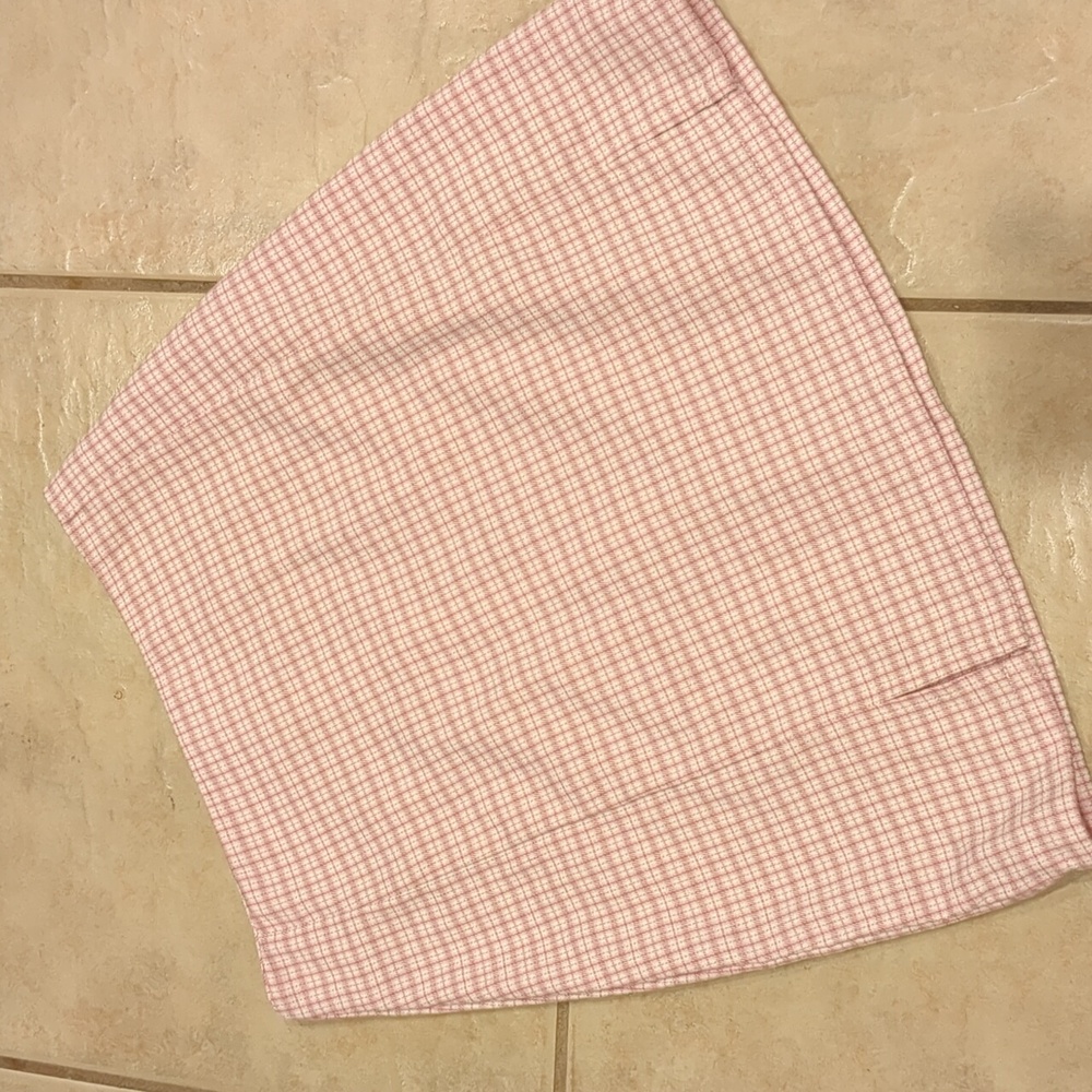 Brandy Melville Pink Mini Skirt Size XS